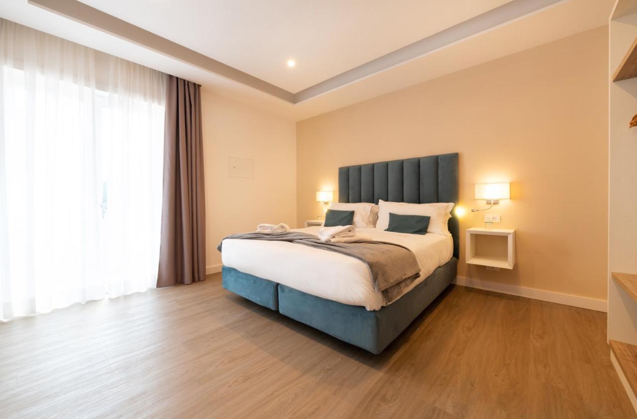 Hotel Sorrento City Esterno foto