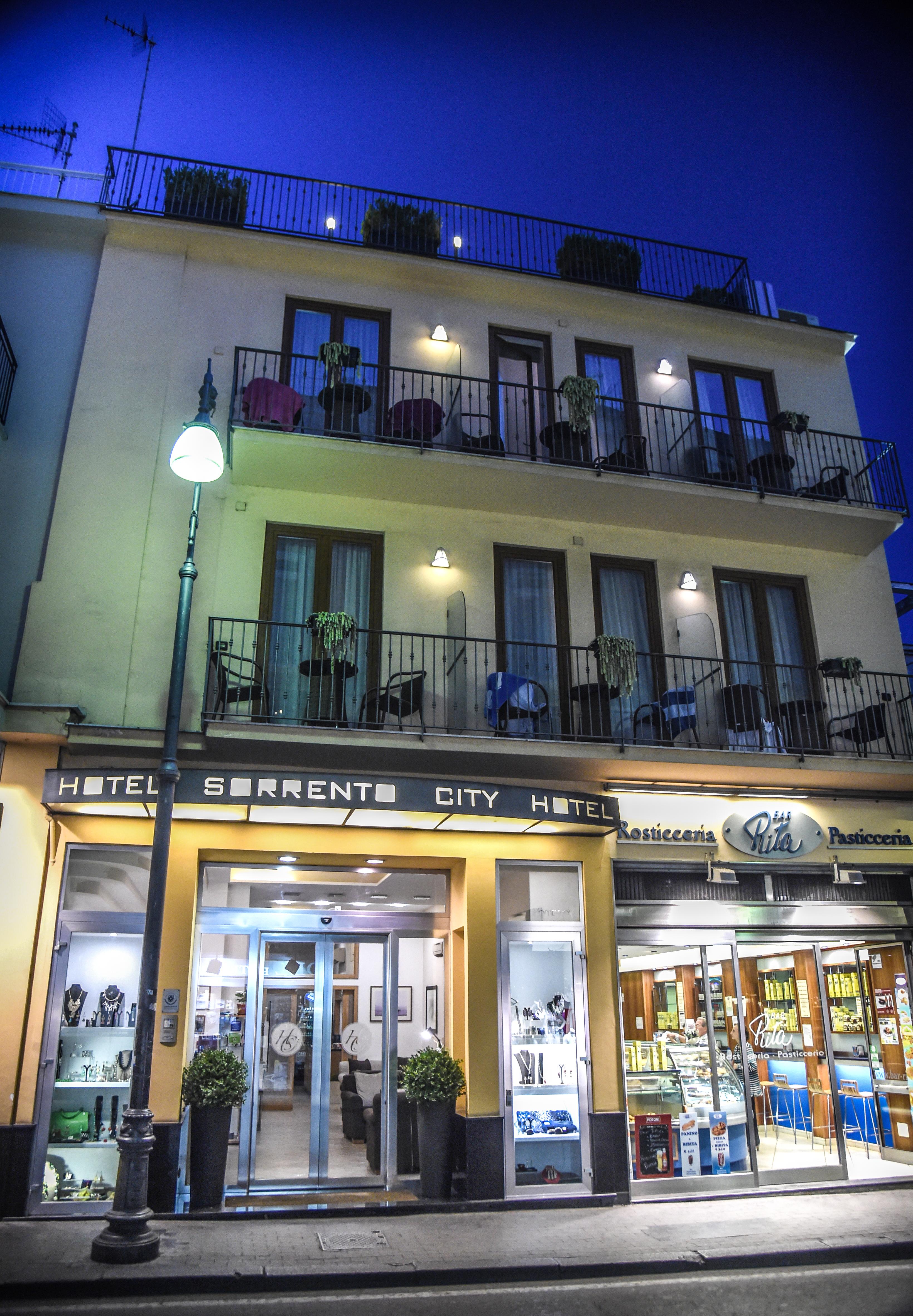 Hotel Sorrento City Esterno foto