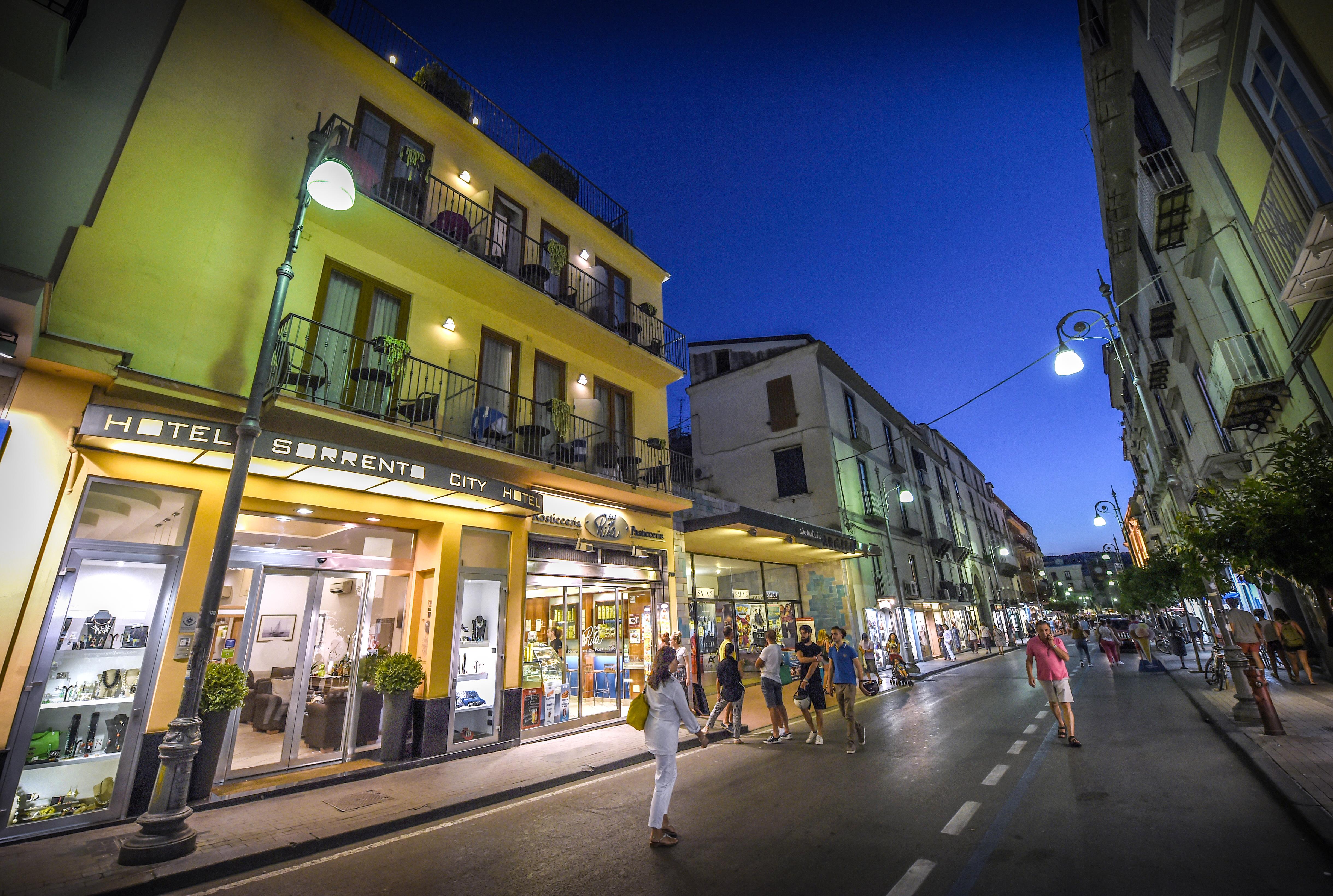 Hotel Sorrento City Esterno foto