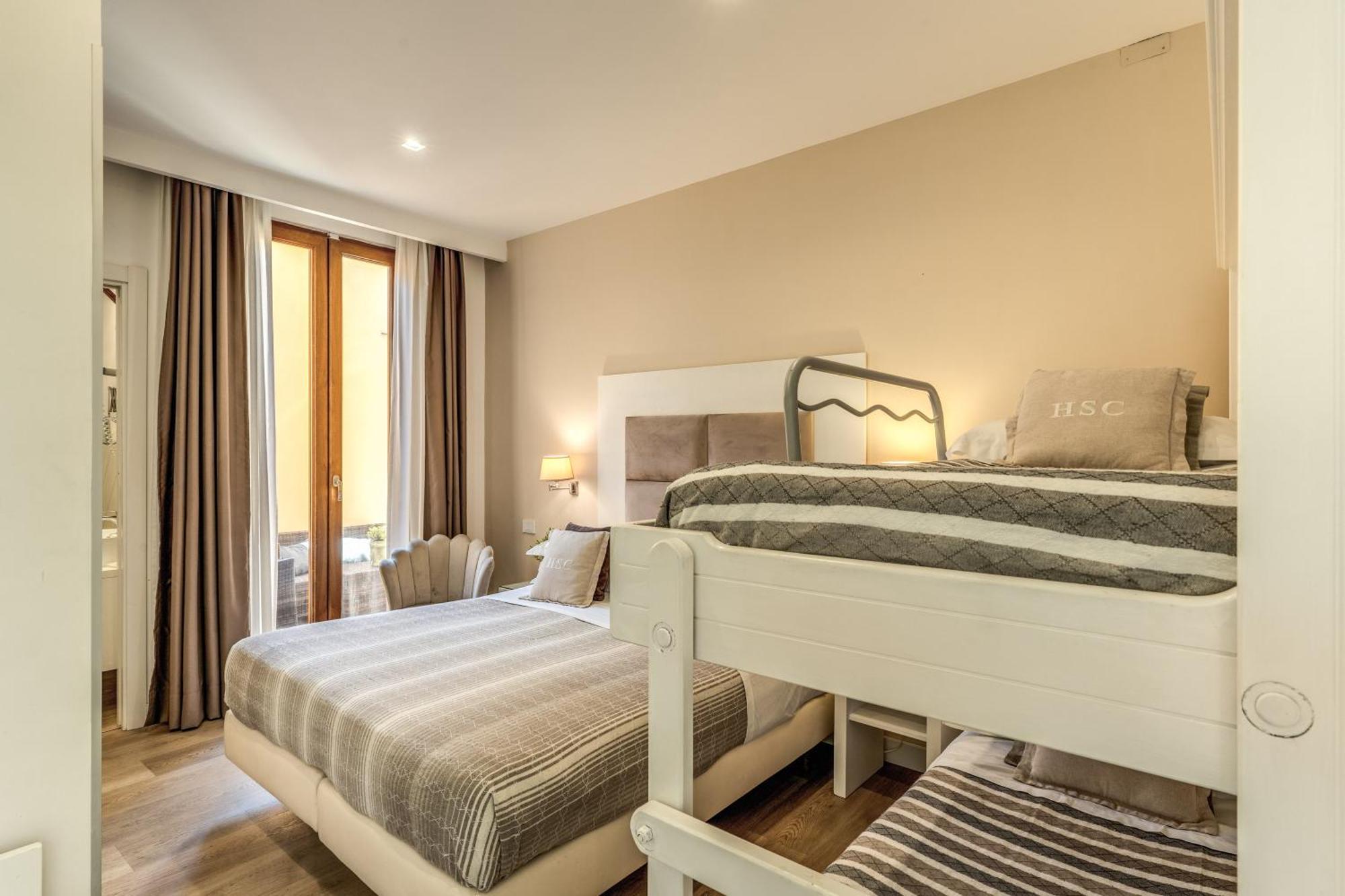 Hotel Sorrento City Esterno foto