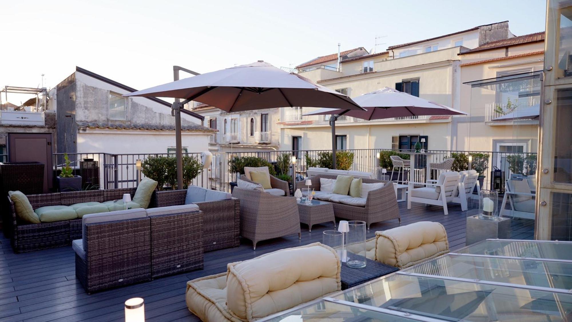 Hotel Sorrento City Esterno foto