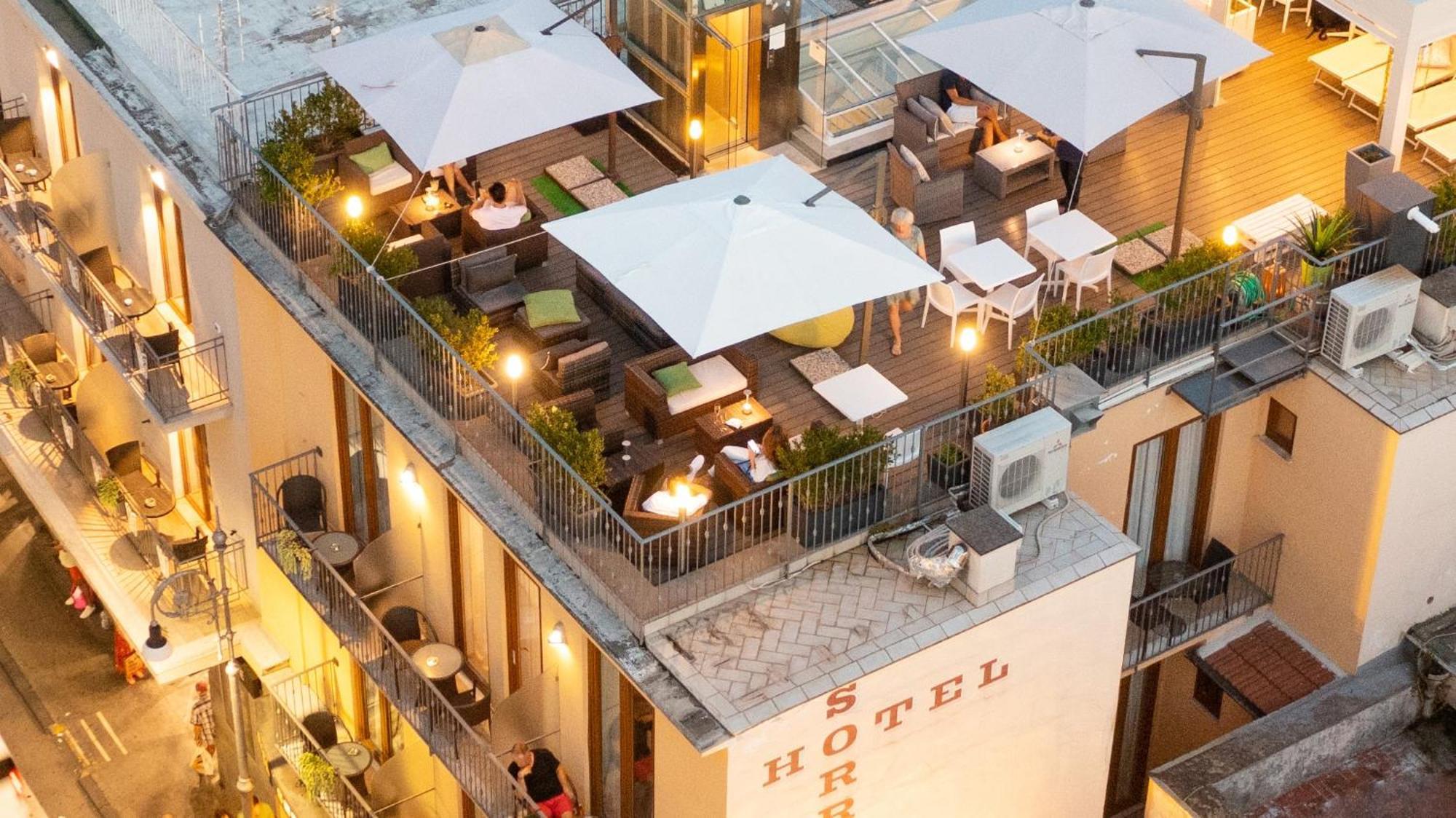 Hotel Sorrento City Esterno foto